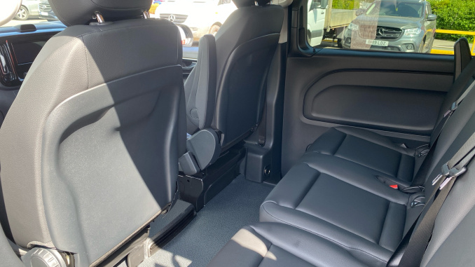 Mercedes-Benz Vito L2 Diesel Rwd 119CDI Select Crew Van 9G-Tronic - Image 23